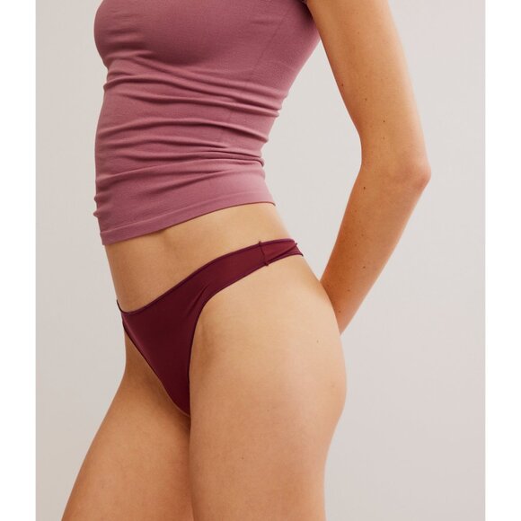 🎉LAST CHANCE🎉 FREE PEOPLE Collagen Yarn Thong / Port Royal - Picture 3 of 9